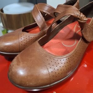 Dansko Brown MaryJane Style Size 38 US 8